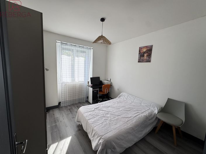 Image No.13-3 Bed House for sale