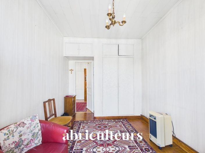 Image No.15-2 Bed House for sale
