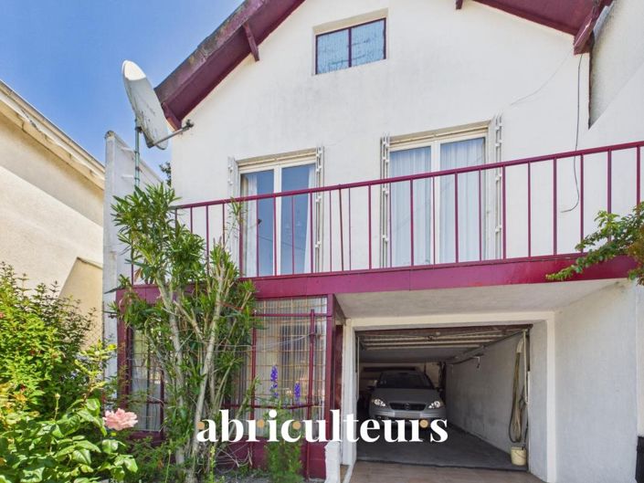 Image No.3-2 Bed House for sale