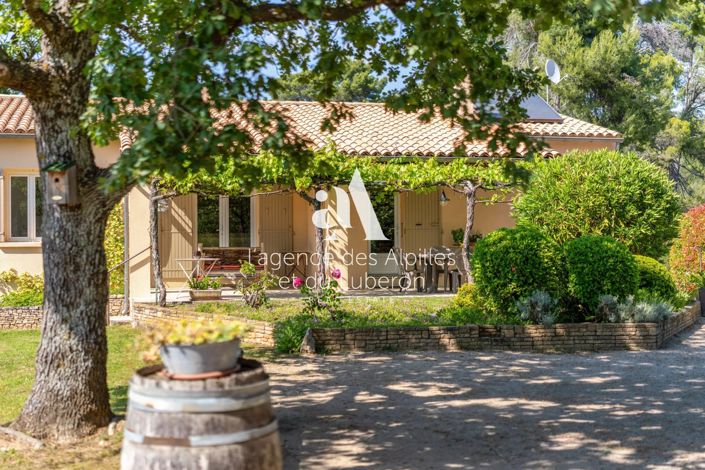 Image No.2-3 Bed House for sale