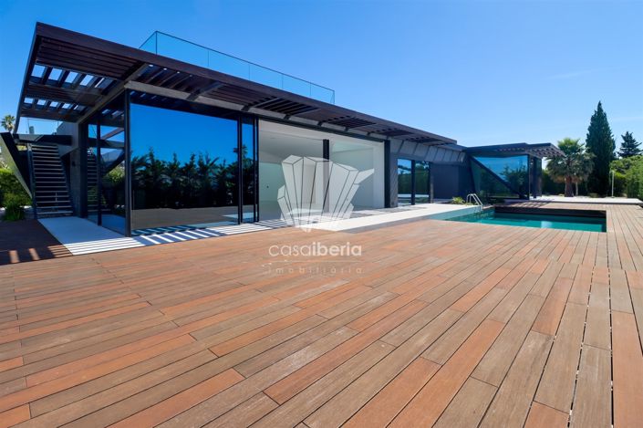 Image No.30-4 Bed House for sale