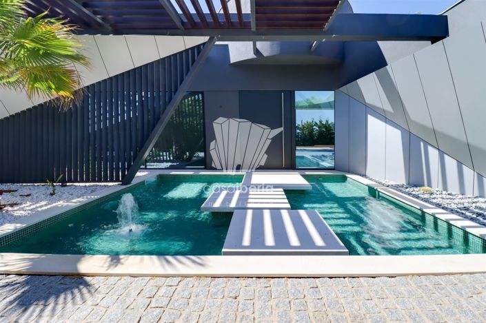 Image No.5-4 Bed House for sale