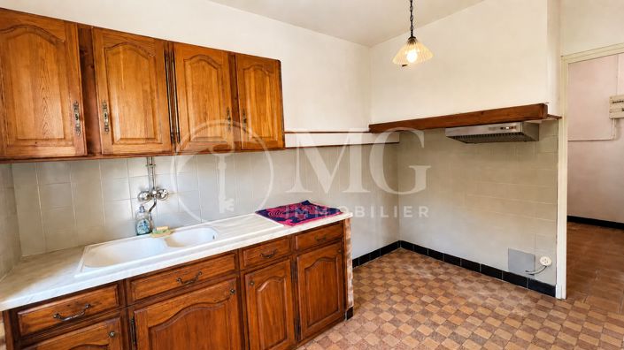 Image No.6-2 Bed House for sale