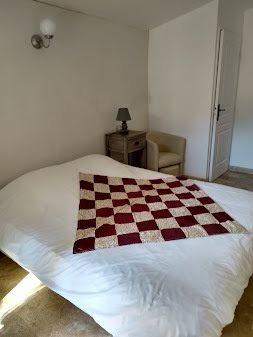 Image No.26-14 Bed House for sale