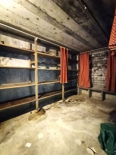 Image No.8-3 Bed House for sale