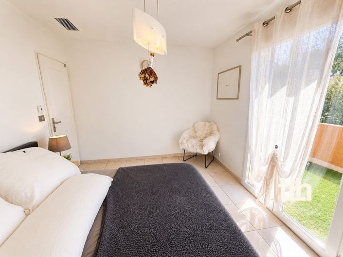 Image No.23-4 Bed House for sale