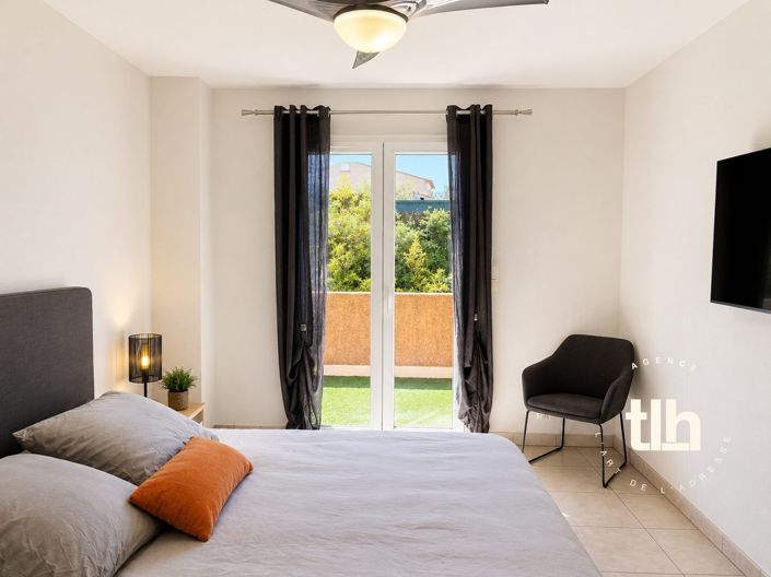 Image No.24-4 Bed House for sale