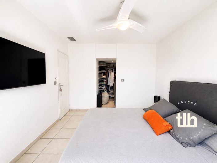 Image No.25-4 Bed House for sale