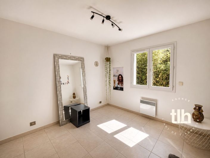 Image No.29-4 Bed House for sale