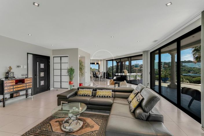 Image No.3-3 Bed House for sale