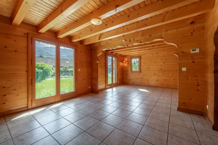 Image No.2-3 Bed House for sale
