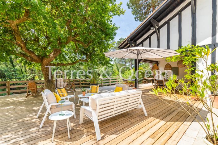 Image No.10-5 Bed House for sale