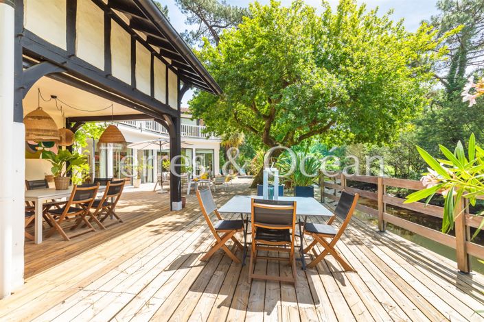 Image No.6-5 Bed House for sale