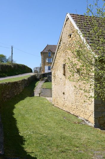 Image No.26-4 Bed House for sale