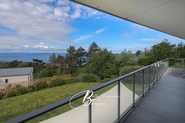 Image No.18-5 Bed House for sale