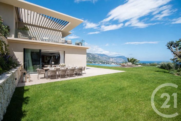 Image No.19-7 Bed House for sale