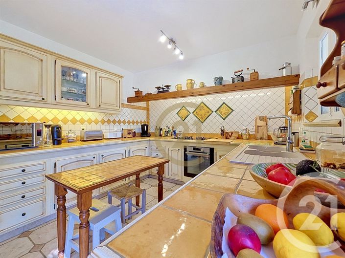 Image No.13-6 Bed House for sale