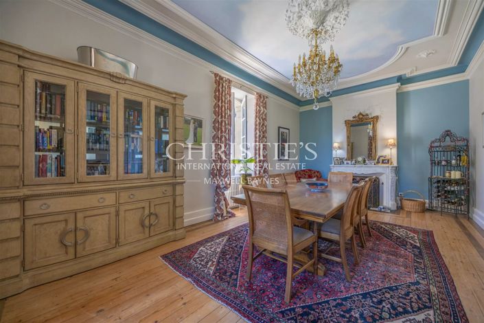 Image No.12-5 Bed House for sale