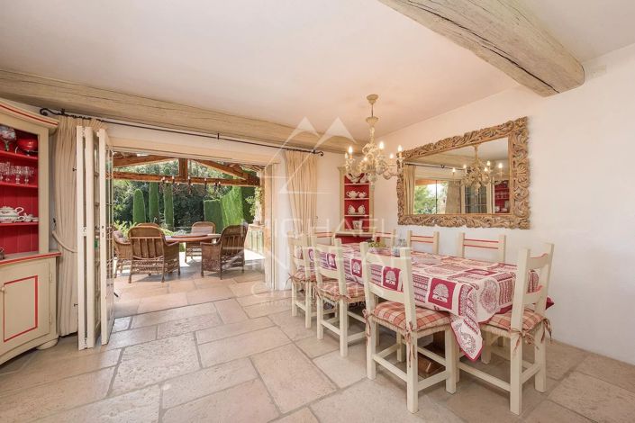 Image No.5-4 Bed House for sale