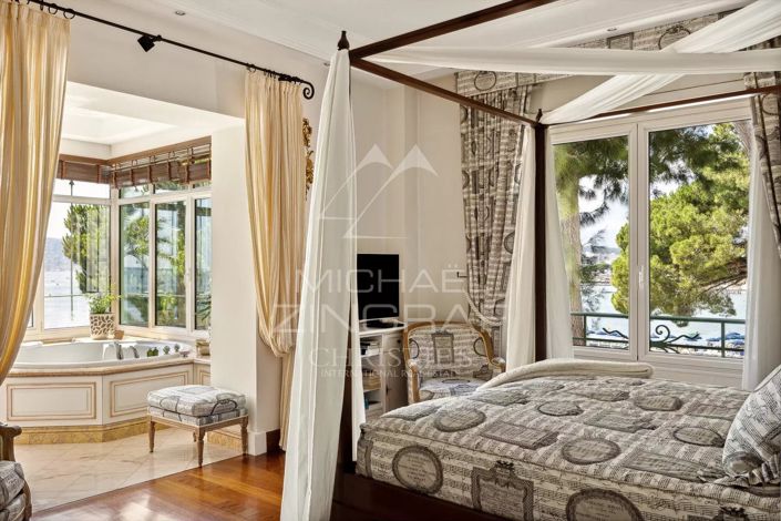 Image No.23-8 Bed House for sale