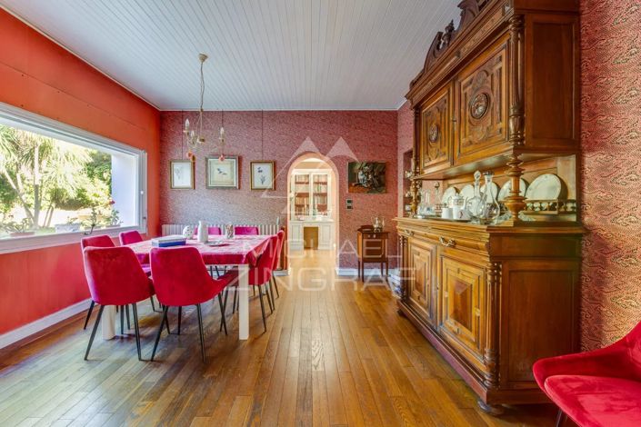 Image No.7-6 Bed House for sale