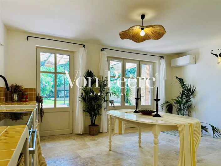 Image No.14-3 Bed House for sale