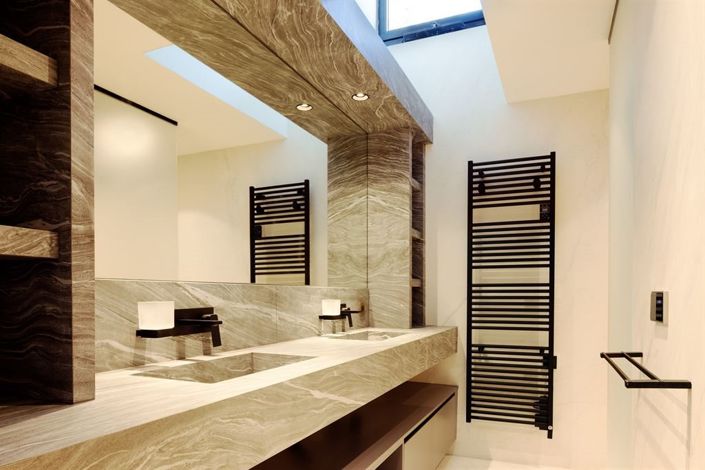 Image No.15-5 Bed House for sale