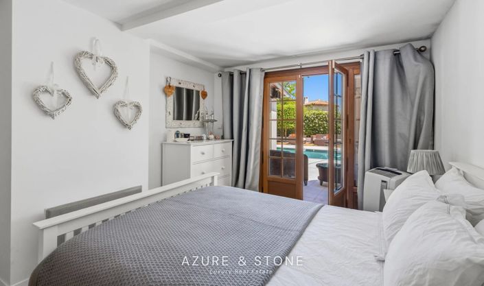 Image No.20-4 Bed House for sale