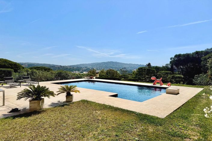 Image No.4-4 Bed House for sale