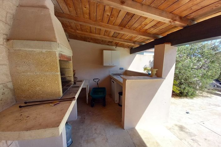 Image No.3-4 Bed House for sale