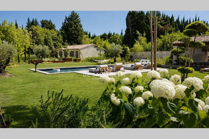 Image No.4-6 Bed House for sale