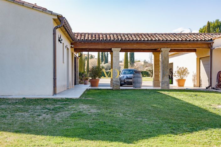 Image No.12-4 Bed House for sale