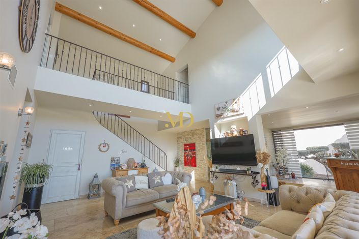 Image No.26-4 Bed House for sale