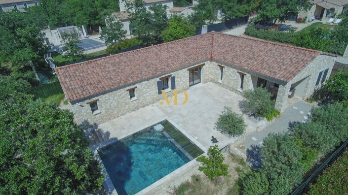 Image No.5-Maison de 5 chambres à vendre à Gordes