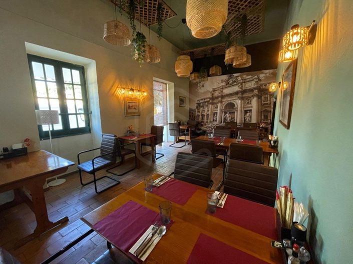 Image No.23-6 Bed House for sale