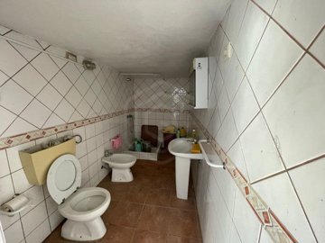 a0uhjyxqg8nxrprs7