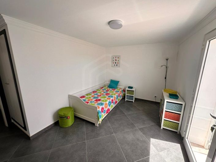 Image No.39-4 Bed House for sale