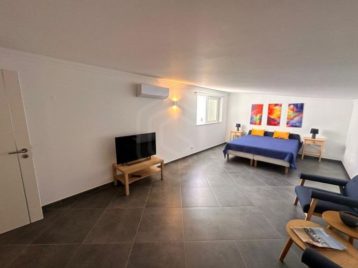 Image No.41-4 Bed House for sale
