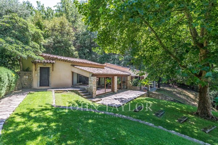 Image No.14-13 Bed House for sale