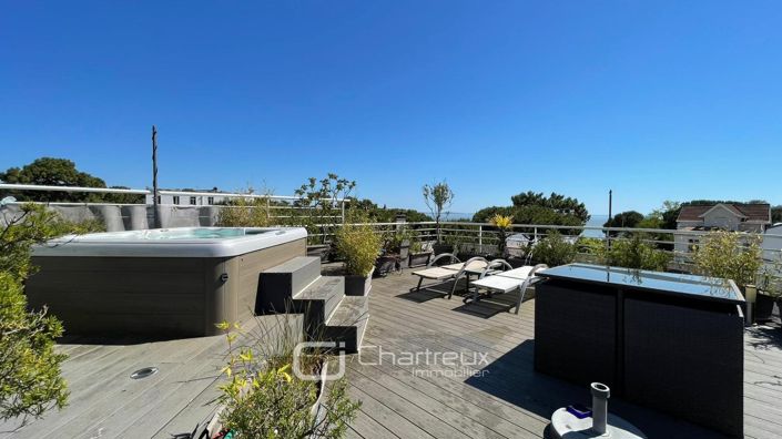 Image No.20-3 Bed House for sale