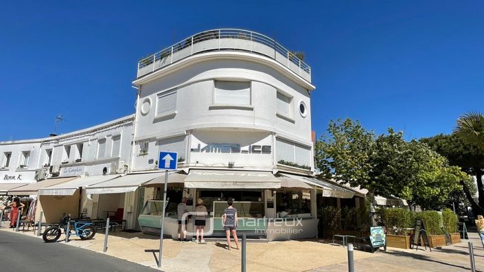 Image No.22-3 Bed House for sale
