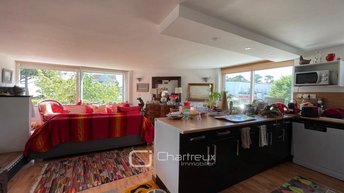 Image No.6-3 Bed House for sale
