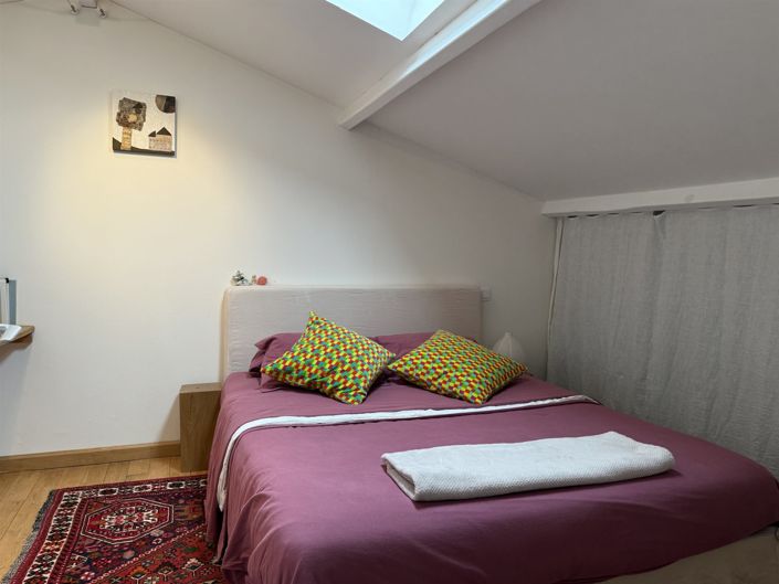Image No.11-3 Bed House for sale