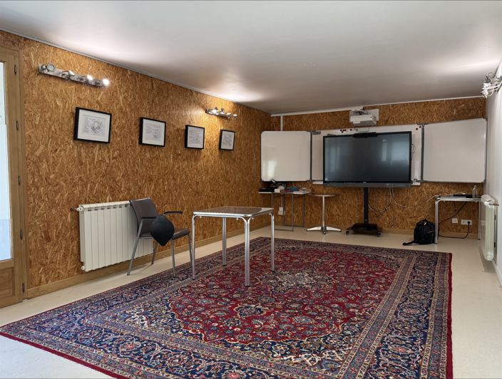 Image No.20-3 Bed House for sale