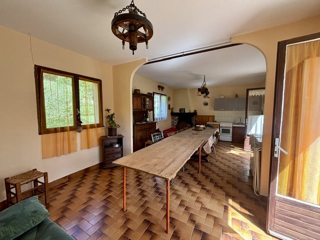 Image No.4-House for sale