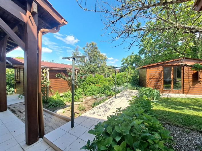Image No.20-4 Bed House for sale