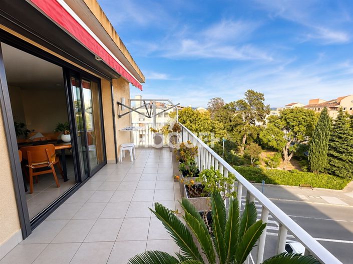 Image No.2-Appartement de 2 chambres à vendre à Cavalaire-sur-Mer
