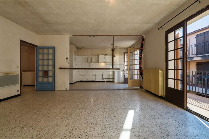 Image No.6-2 Bed House for sale