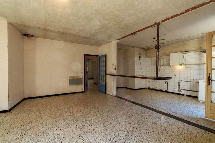 Image No.9-2 Bed House for sale
