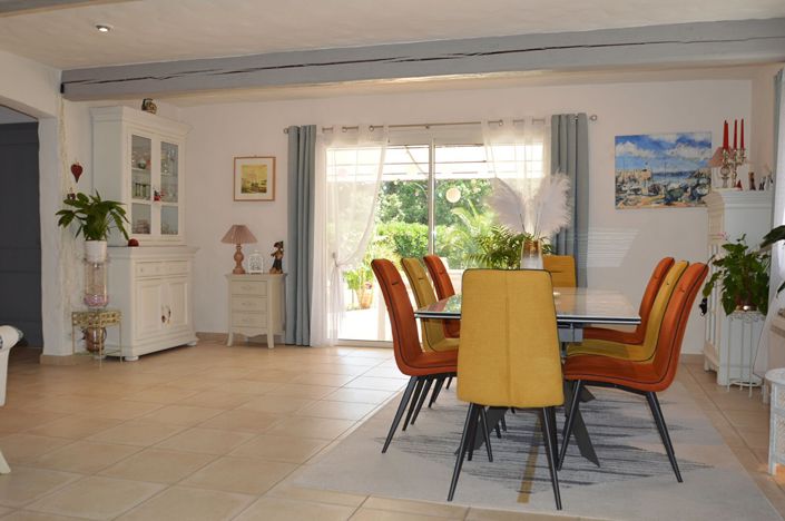 Image No.5-4 Bed House for sale
